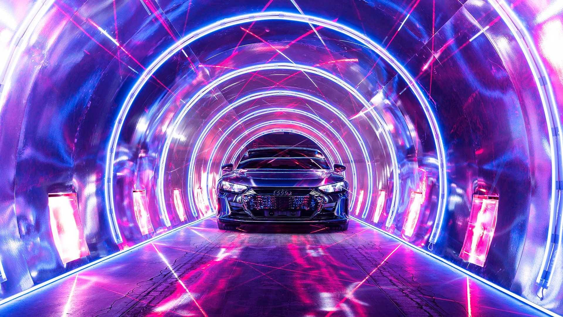 Audi e-tron GT szemből, a hivatalos bemutatón